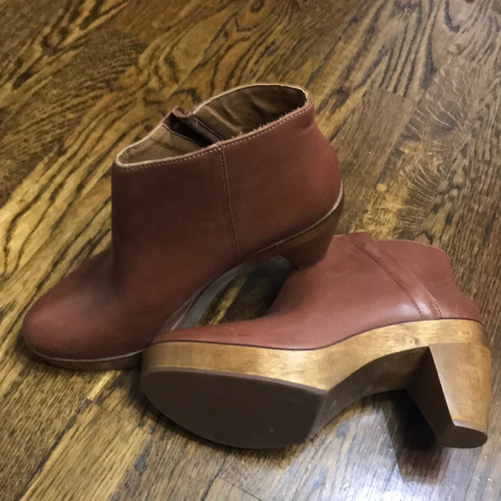 KDB -Kelsi Dagger Brooklyn Leather Bootie Clogs